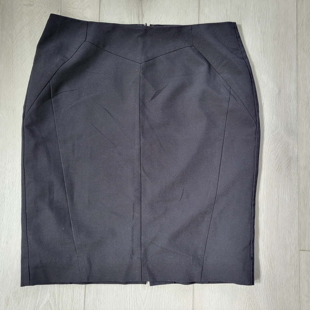 Worthington Elegant Black Pencil Skirt